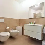 Astoria By Interhome * 博尔米奥