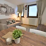 Astoria By Interhome