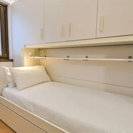 Apartment Astoria By Interhome